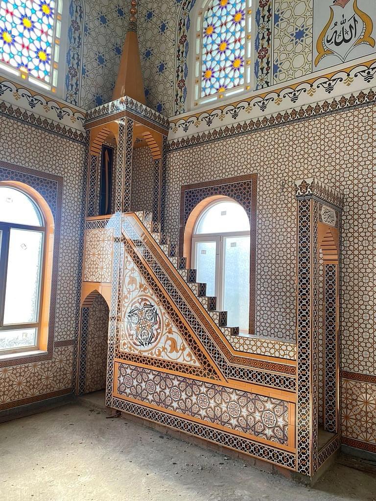 Cami Çini Minber