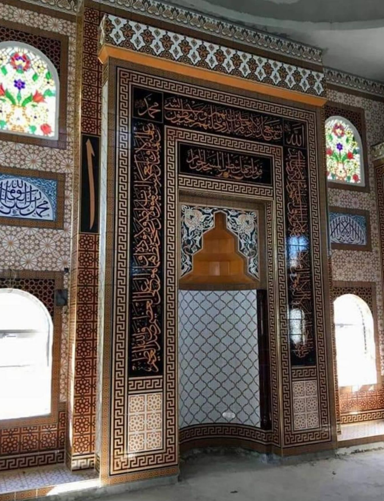 Cami Mihrap Modelleri - 11 - Kütahya Çini Dekorasyon Mihrap Çinisi