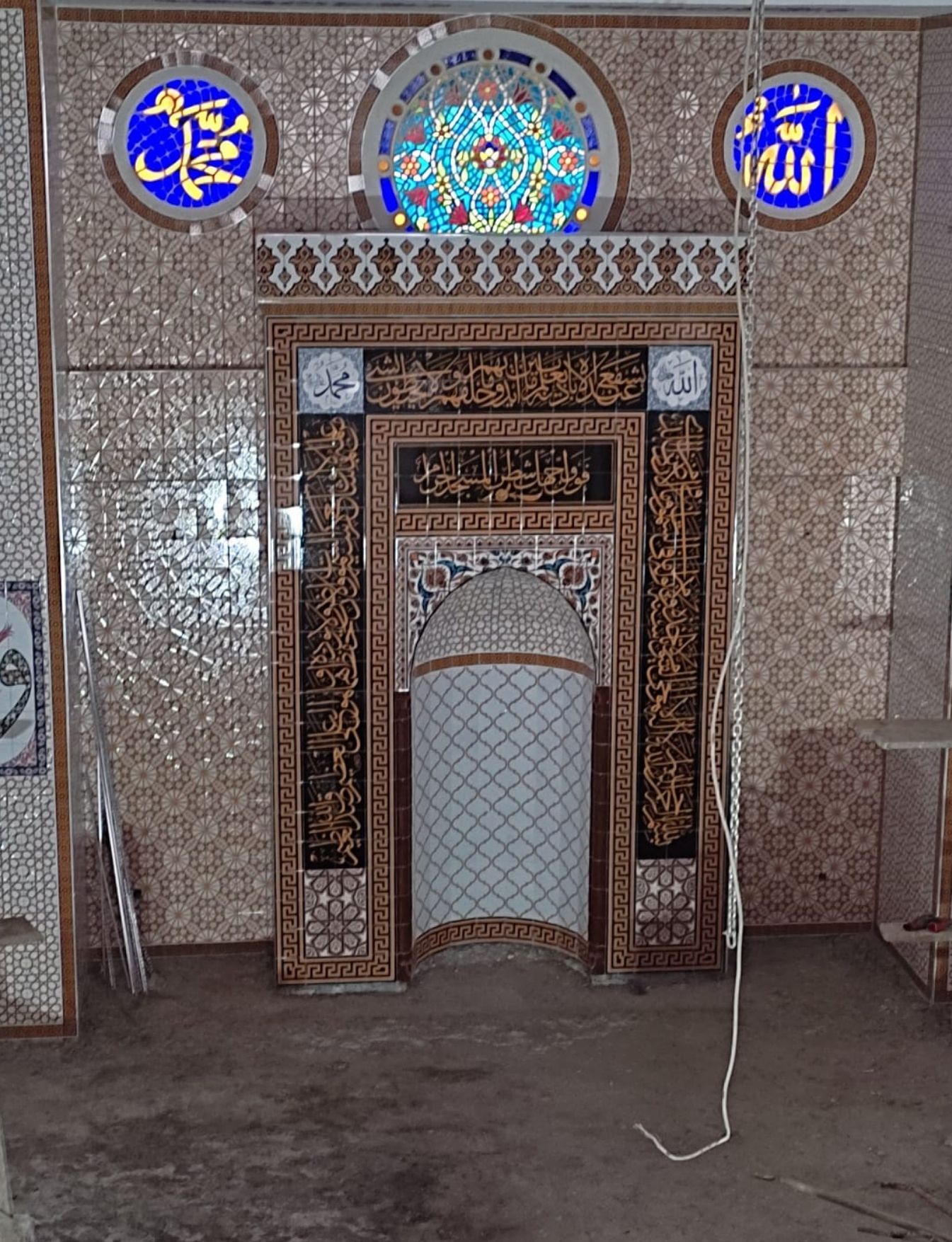 Cami Mihrap Modelleri - 26 - Klasik Çini Desenli Cami Mihrap Ustası